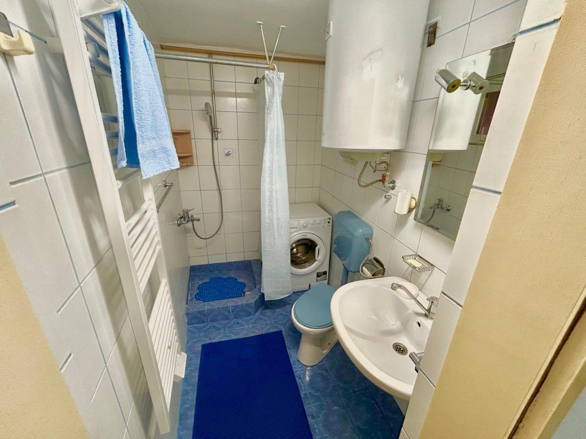 Peaceful Pleasure Apartment & Free Private Parking ซาราเยโว ภายนอก รูปภาพ